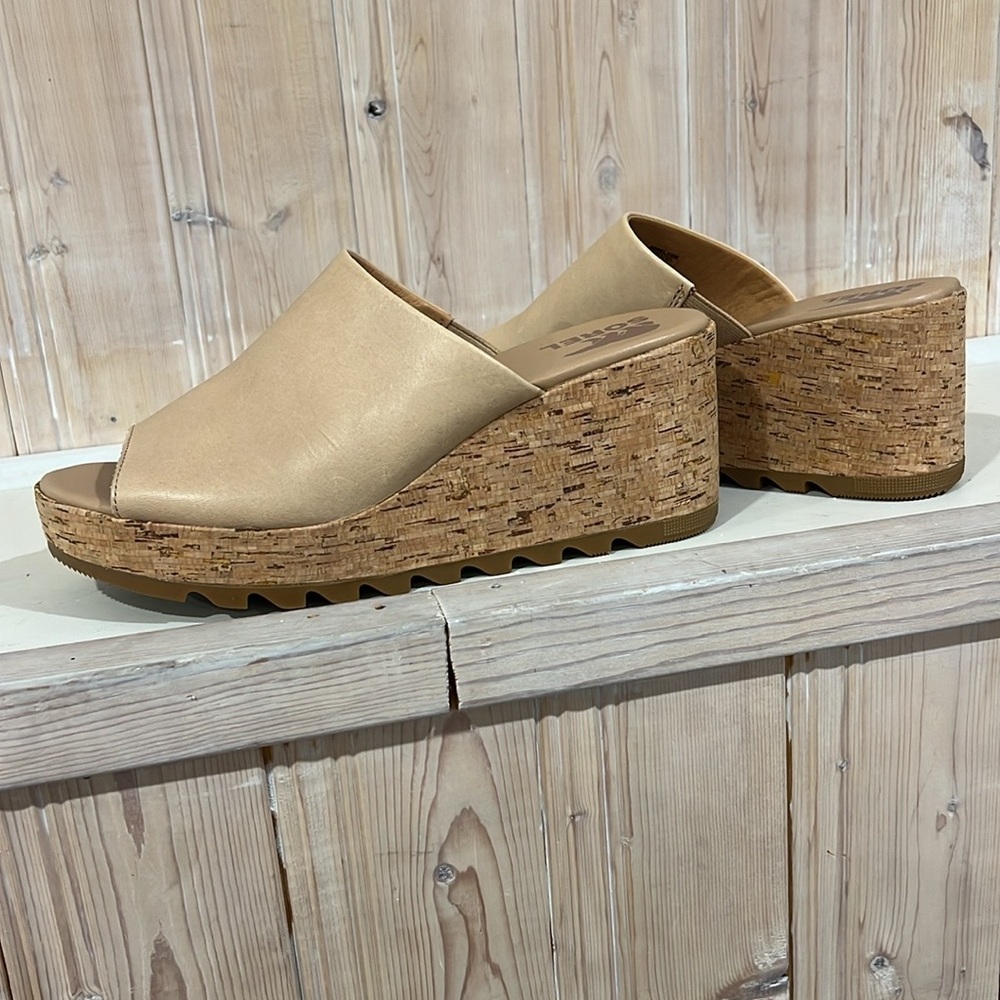 Sorel Cameron Wedge Mule Sandals - Picture 2 of 11